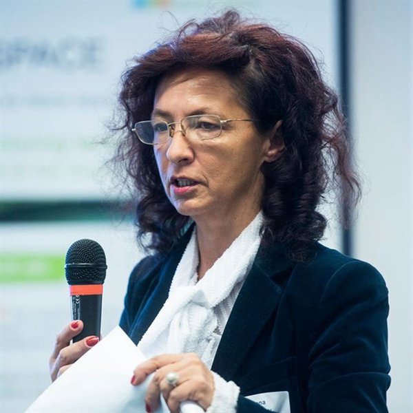 Nena Dokuzov